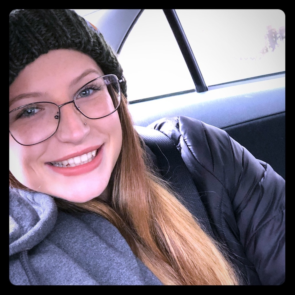 Meet your Posher, Hanna